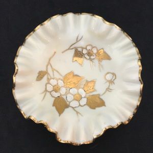 Kalk German Porcelain Ruffled Candy Dish 5.75”